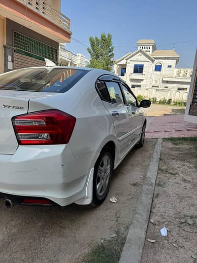 Honda city ivtec 1.5 2017 model - updaded grill