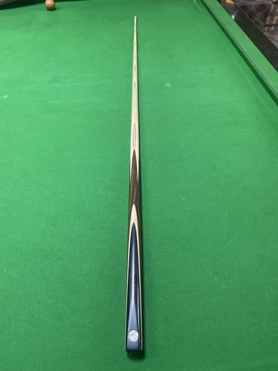 Snooker cue