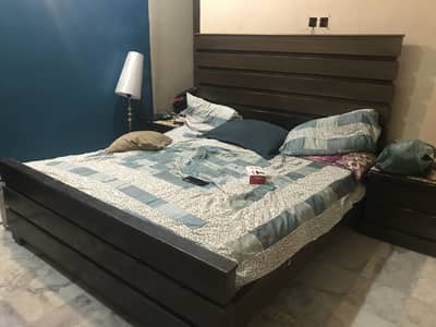 [ Urgent ] 5 Piece Bedroom Set for Sale