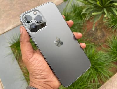 iPhone 13 Pro 256GB (Dark Grey) – PTA Approved – Excellent Condition