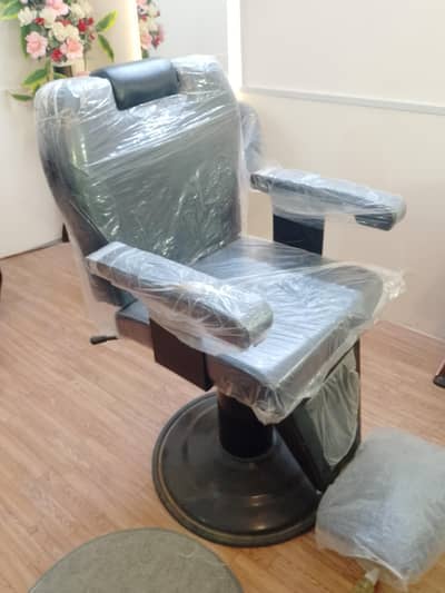 urgent sale beauty parlor completely setup