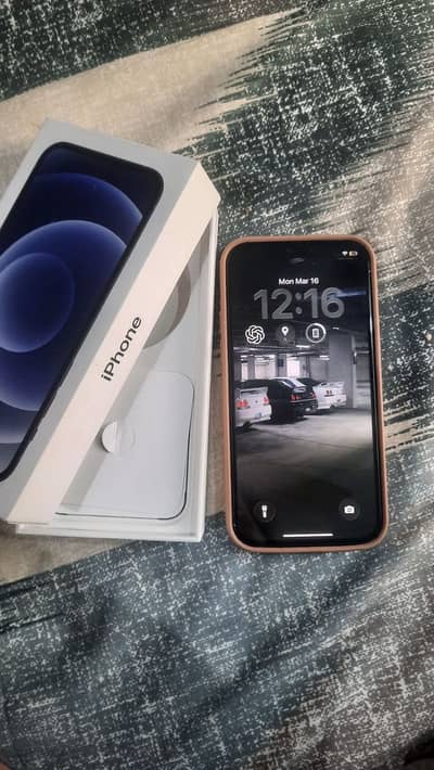 iPhone 12 non pta with box