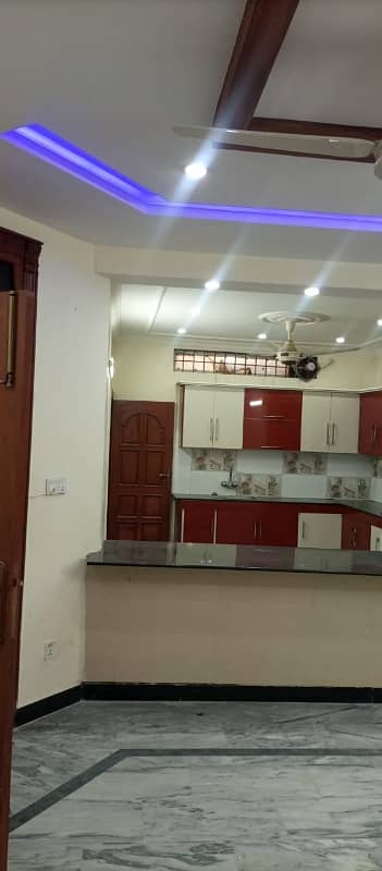 35x70 10 Marla used house for Sale G-13/3