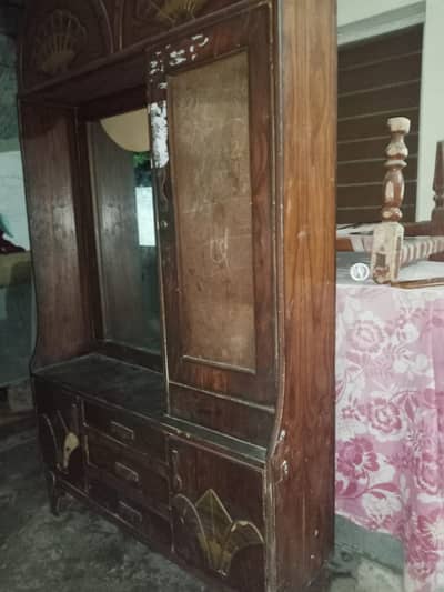 wooden almerrih urgent for sale