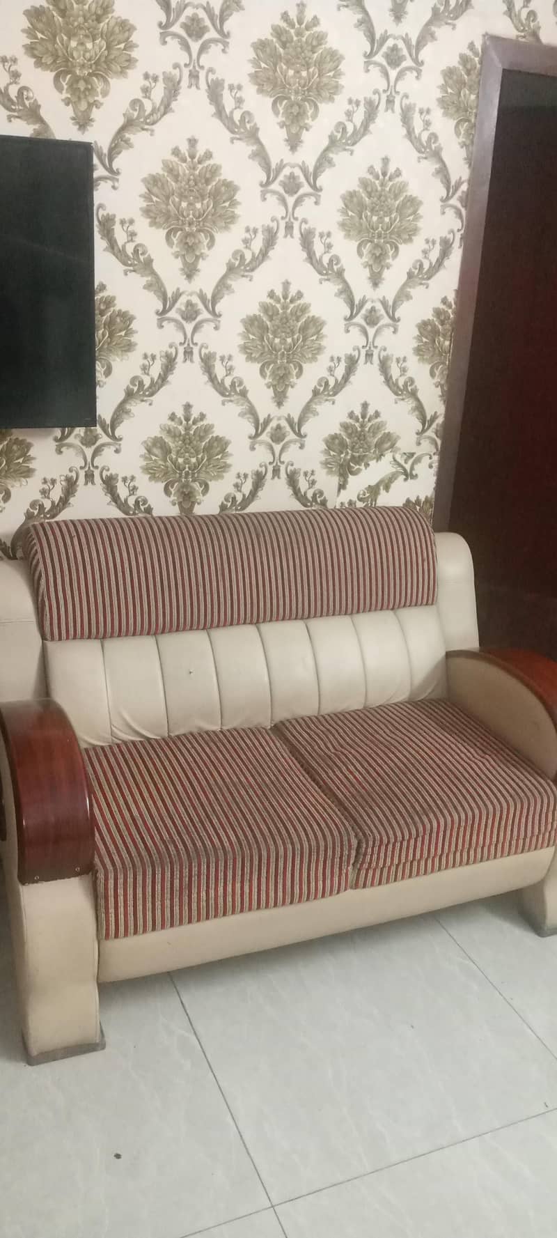 plane sofa set 1