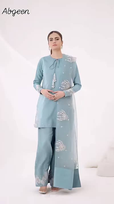 Stunning Blue Abgeen Suit with Shiny Dupatta - Perfect for Events