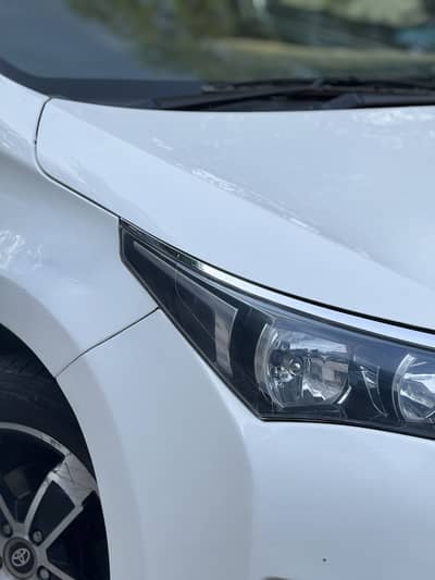 Toyota altis grande 2015