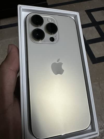 Apple Iphone 14 Pro Gold
