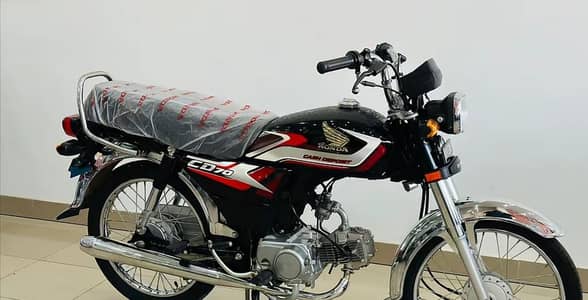 Honda 70cc – Only 41 KM Driven – Like New – Demand 155,000