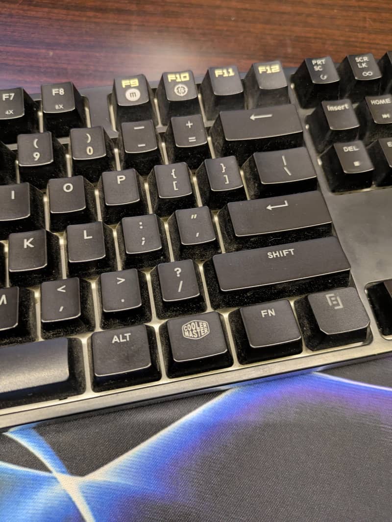 Logitech & Cooler master 11