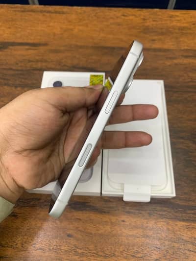 17 Pro 256GB – PTA Approved (Mercantile)