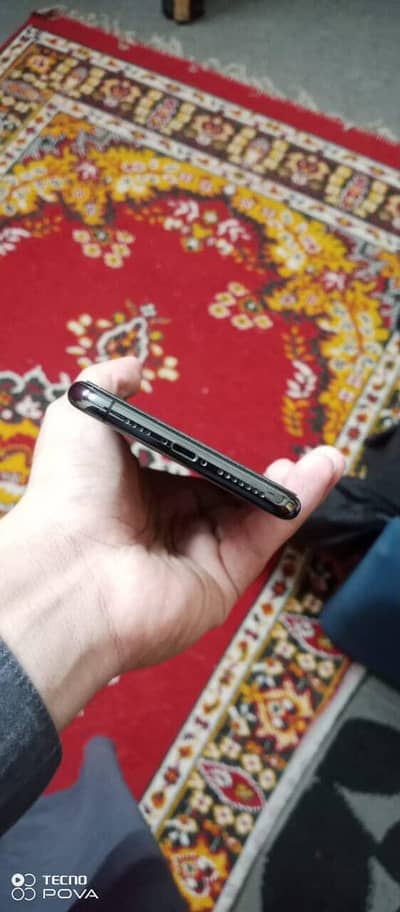 11 pro max Black colour