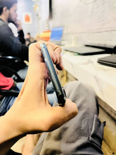 11 PRo max ( factory )