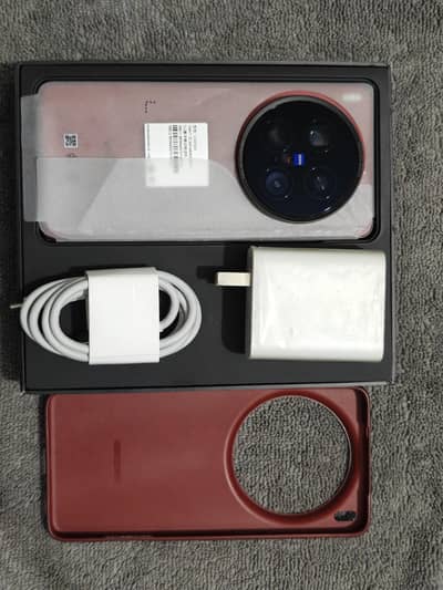 Vivo X200 ULTRA | 16/512 Complete Box| MOBILE ZILLA