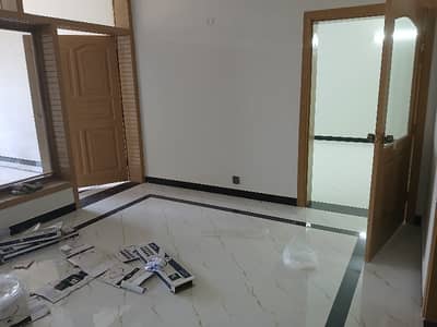 G9 3050,Ground Portion Available For Rent