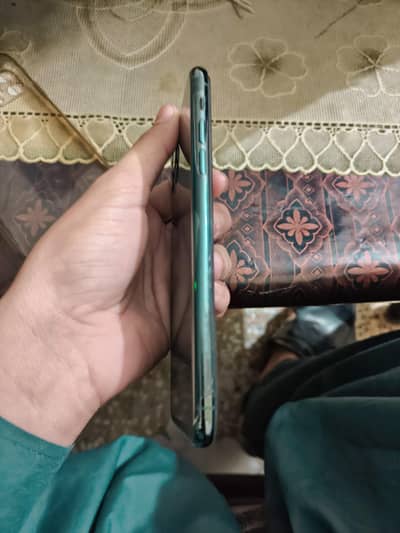 iphone 11 pro max factor unlock chance phone shade display 64gb 85hlt