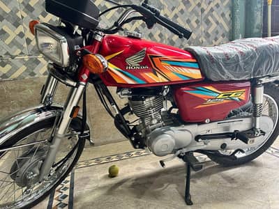 Honda CG125 | Model 2026 | Urgent  Sale Bike 120 KM Call 0303-9627341