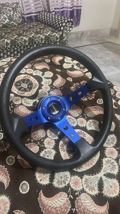 momo steering for sale