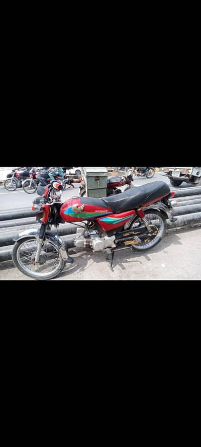 bike total ok ha engine bohat acha ha