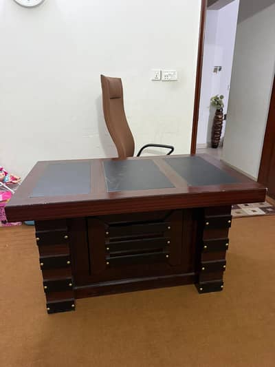 Office furniture for sale