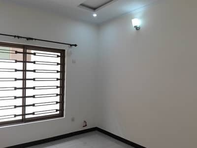 Best Options For Prime Location Lower Portion Is Available For rent In Gulraiz Housing Society Phase 2