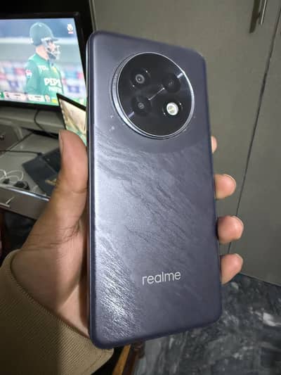 realme 13 pro plus 8/256 daba charger lush condition