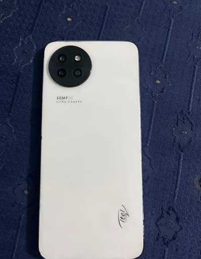 itel s23 With box charger  8+5ram 128rom