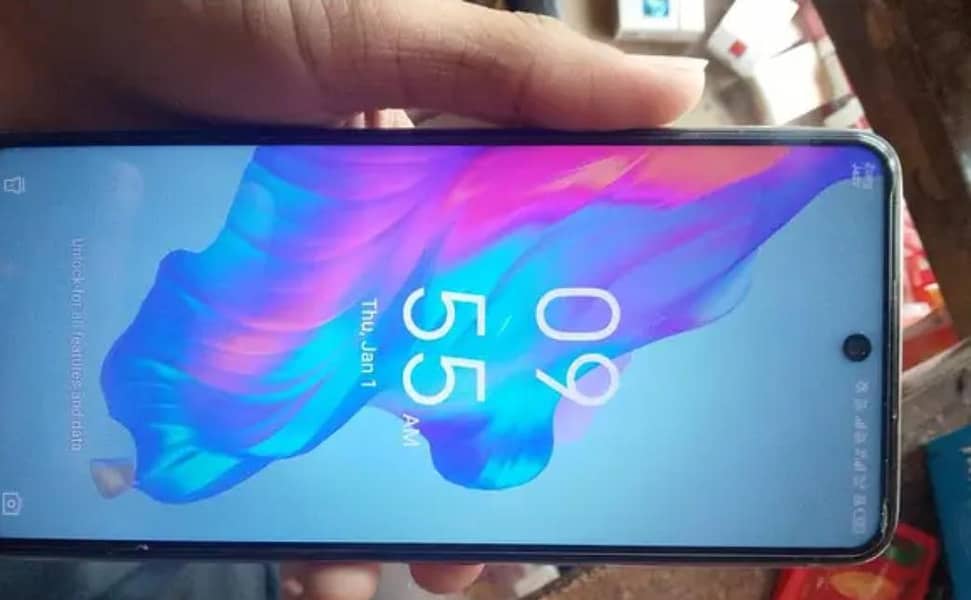 Tecno camon 18p 3