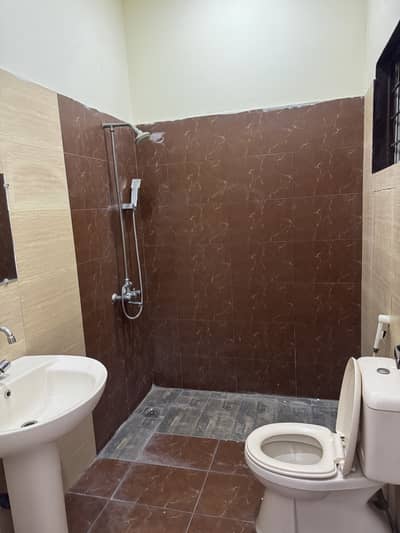 10 Marla Upper Portion For Rent In Fazaia Housing Scheme Phase 1