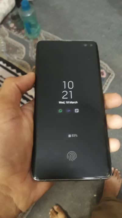 Samsung S10 plus 8/128 punch hy exchange possible