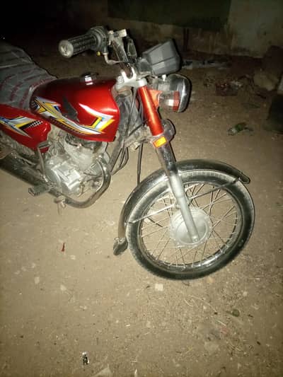 CG 125 2004-2008  Honda karachi nmbr