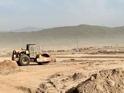 10 Marla Corner with huge extra land for sale