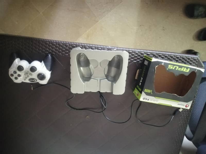 Game Pad Joystick / controller 3