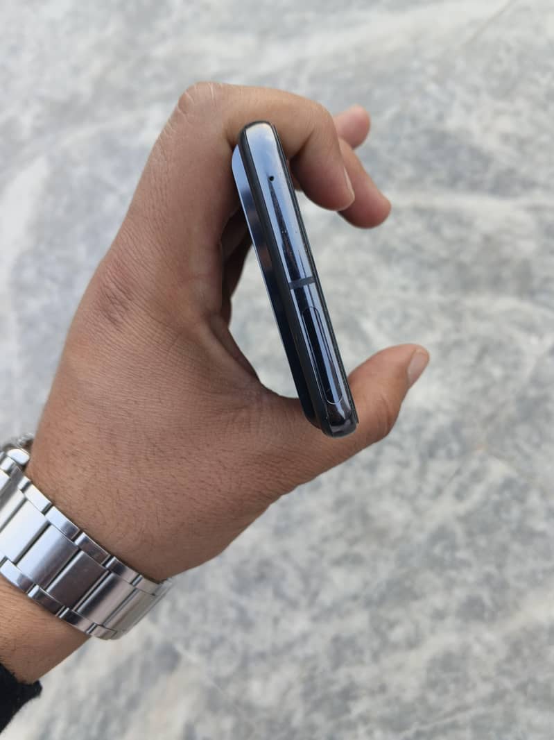 Google pixel 8 pro 2