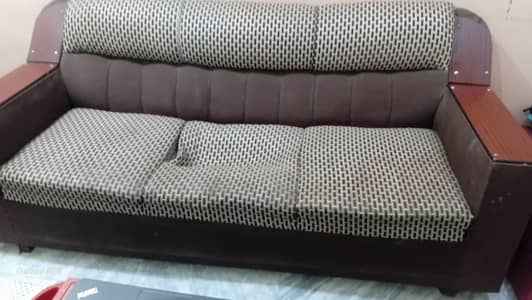 Sofa set urgent sale
