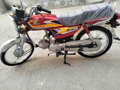 Honda CD70 2025 Model .
