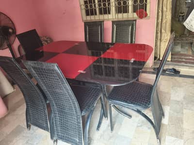 Dinning Table with 4 Chairs