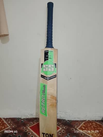 Premium SS Cricket Bat – New, Powerful & Lightweight