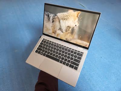 HP elitebook X360 1030 G7 - i5-10th Gen