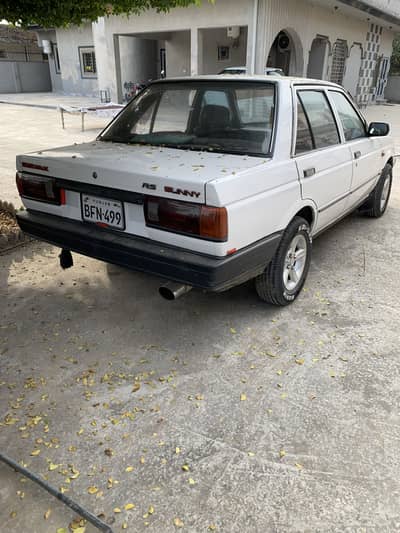 Nissan sunny