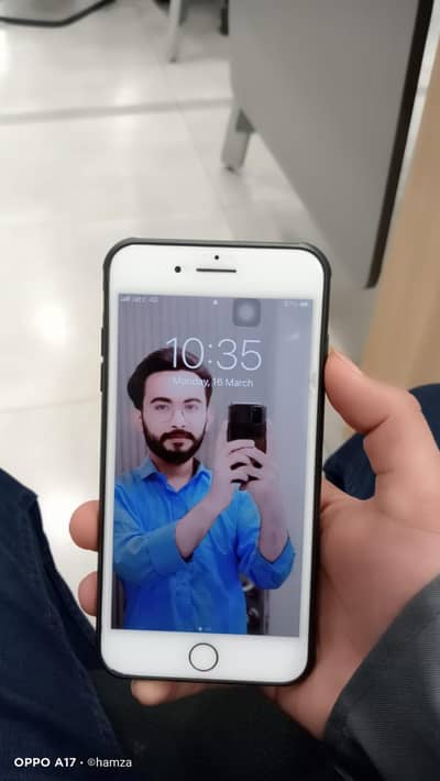 iPhone 7 plus 128 GB pta battery 61 ha panal brek ha butt fel mi hota