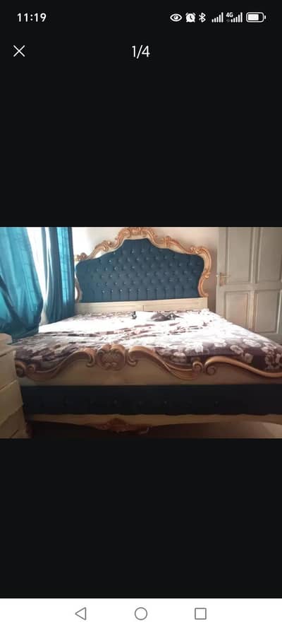 King Size Bed dressing side tables shifting ki waja sa sale kr rha hn