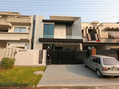 10 Marla House Is Available For Sale In Formanites Housing Scheme Block I Lahore
