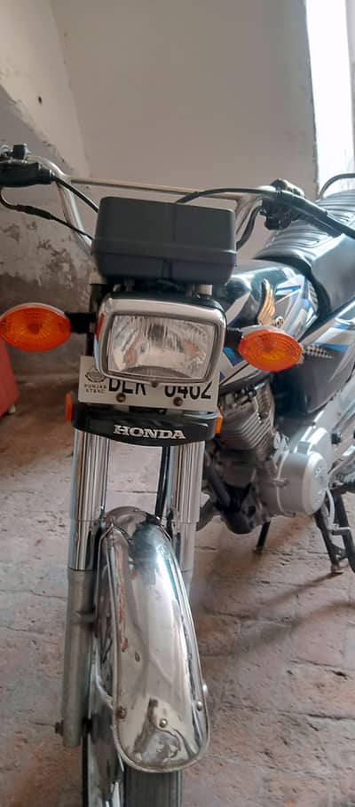 All Bike ok Dacoments clear han Bio Matric available han