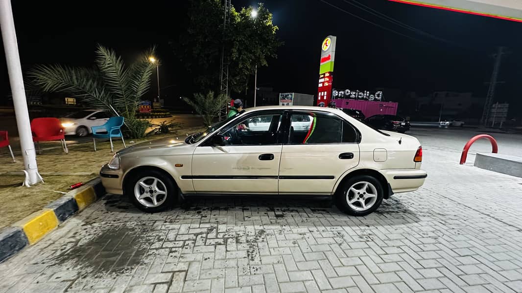 Civic 1998 automatic 7