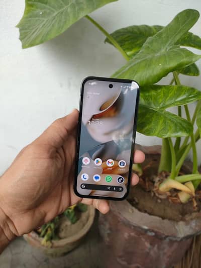 Google Pixel 9a 256GB USA Model – 10/10 Condition Box & Charger