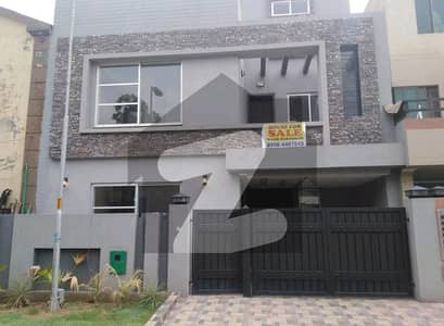 5 Marla New Out Class House For Sale In BB Block Sector D Bahria Town