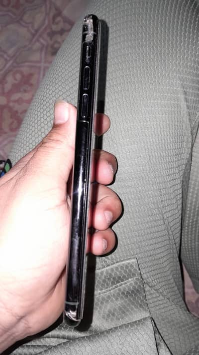 i phone 11 pro max factory unlock