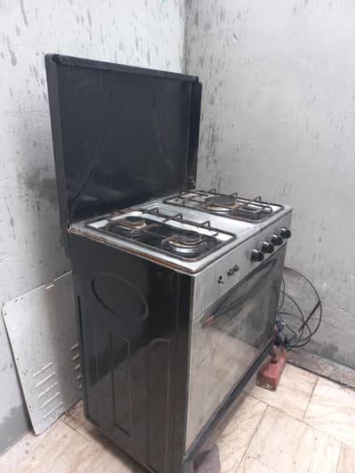 Stove with 3 burners and Oven - National Stove and oven