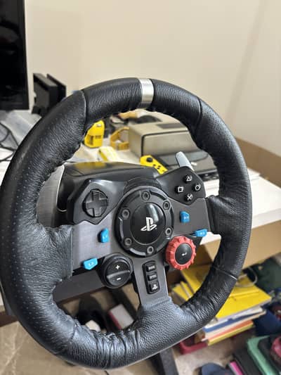 Logitech g29 steering wheel, pedals + shifter